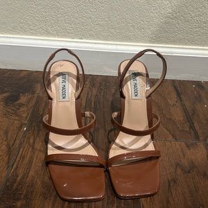 Women’s summer heel